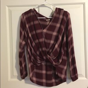 Hollister Front cross flannel